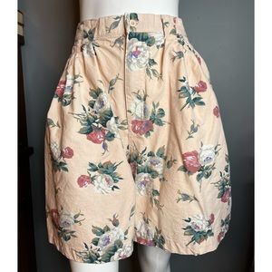 vintage Bugle Boy Classics : high waist floral printed shorts